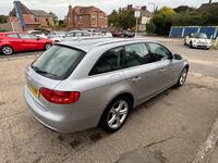 AUDI A4 AVANT