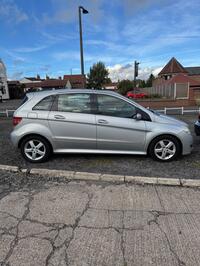 MERCEDES-BENZ B CLASS